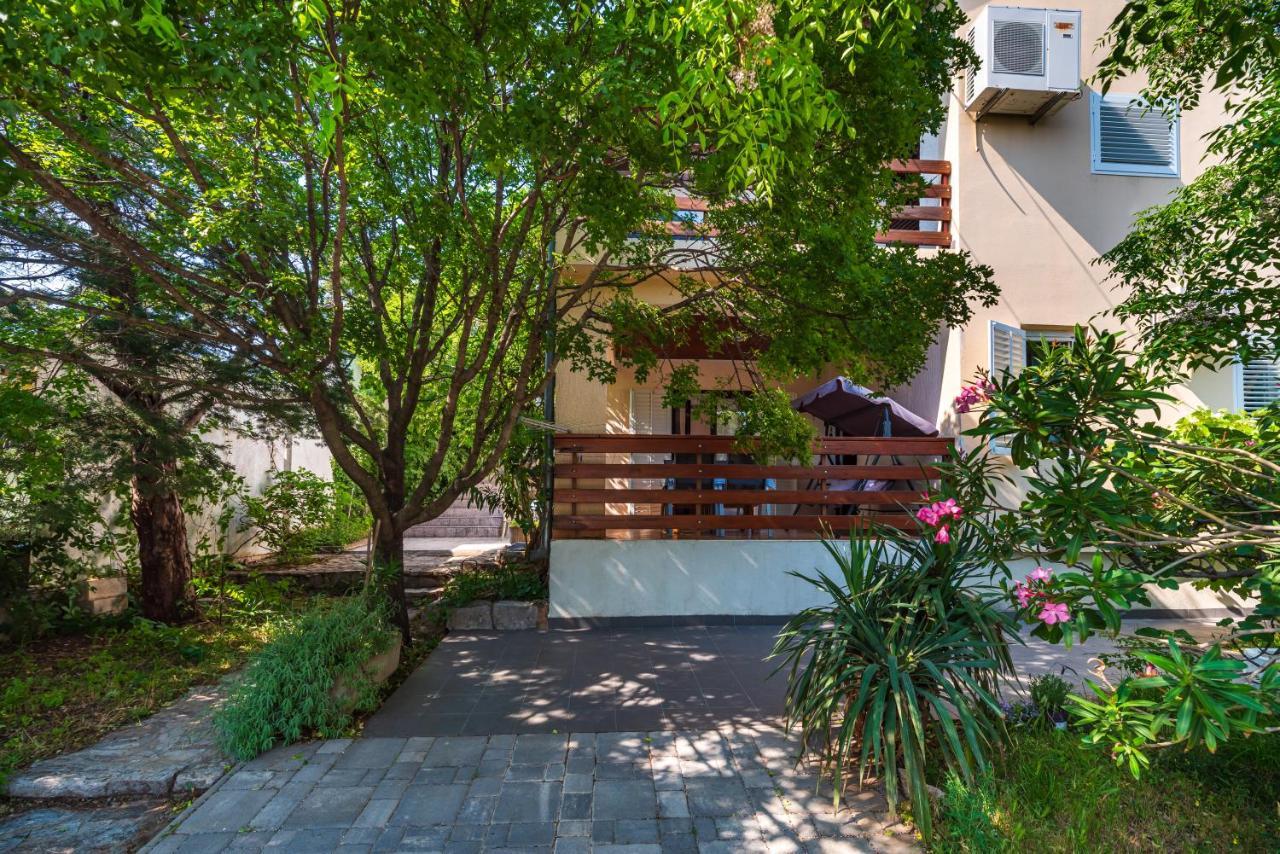 Vacation House Anna คาร์โลบัก ภายนอก รูปภาพ