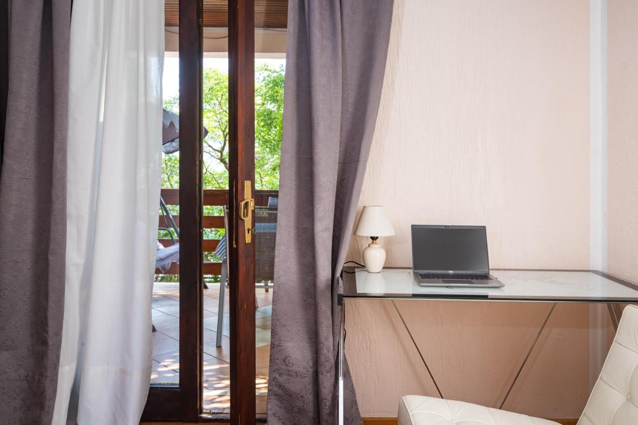 Vacation House Anna คาร์โลบัก ภายนอก รูปภาพ